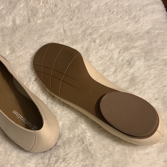 Naturalizer Bow Tie Flats - Picture 4 of 6